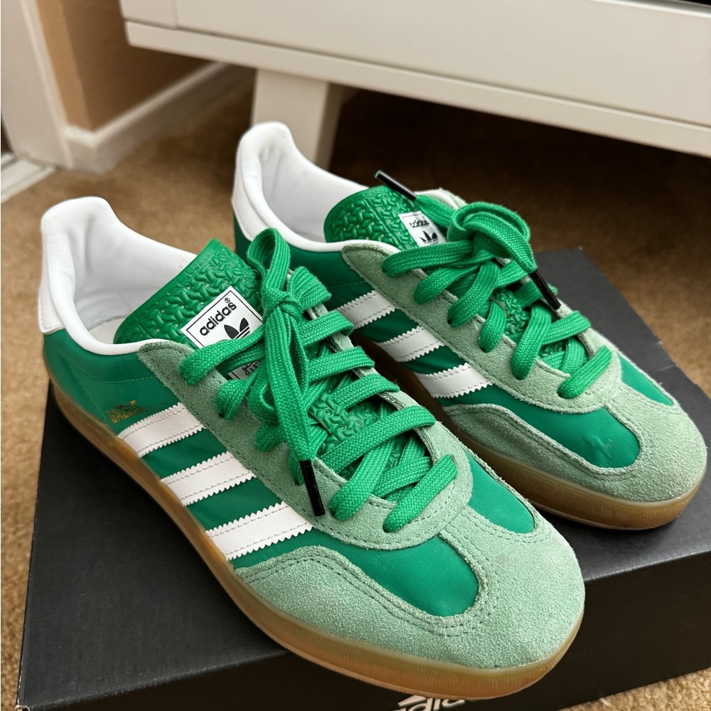 Adidas Green and White Men's Sneakers
